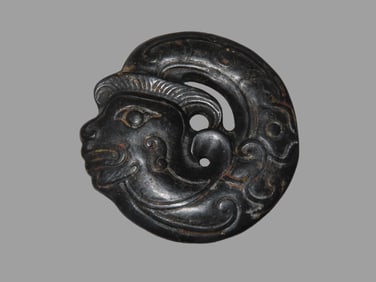 Nice Antique Chinese Hongshan Culture Jade Effigy Pendant, Handmade Example.
