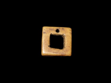Nice Bone Pendant found in South Dakota, Mandan Culture, Circa 1500-1700's