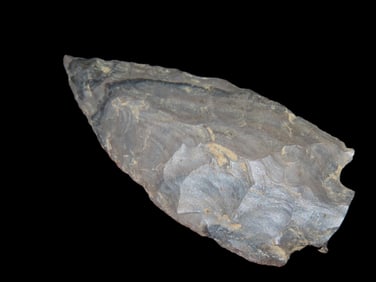 2 11/16" Fractured Base Pt., KY, Ex Walt McIntire Collection