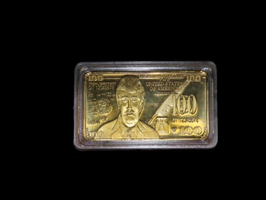 1 oz Gold Plated Trump Bar