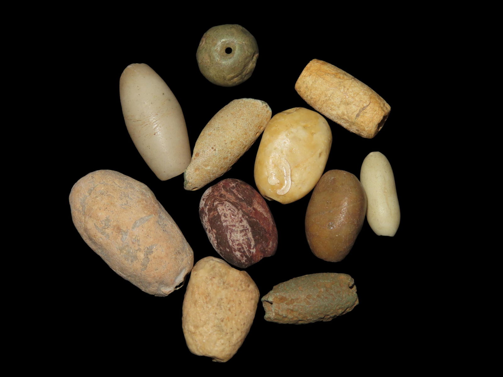 Lot of Misc. Beads from Around the World: Lot of Misc. Beads from Around the World