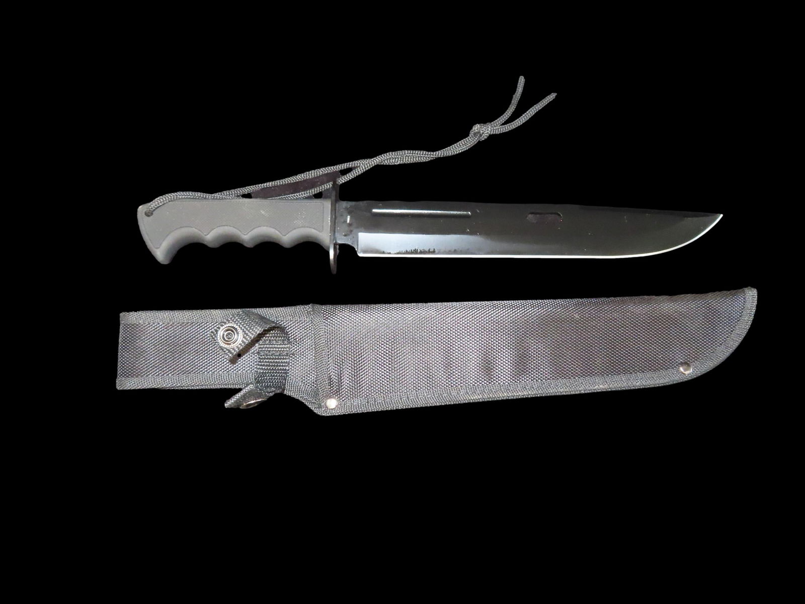 15" Large Bowie Knife (1 of 4)