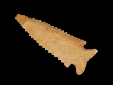 3 3/8" Serrated Pine Tree, found in Alabama, Ex Walt McIntire Collection
