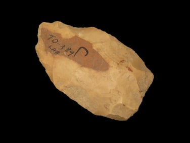 3" Archaic Knife, found by Lyman Hussey in Trigg Co., , Kentucky