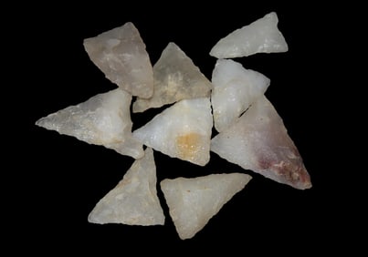 Lot of Quartz Triangle Bird Pts, Ex John Howze Collection