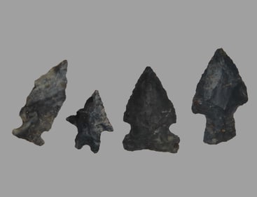 Lot of 4 Nice Arrowheads, Ex David Elwell Collection