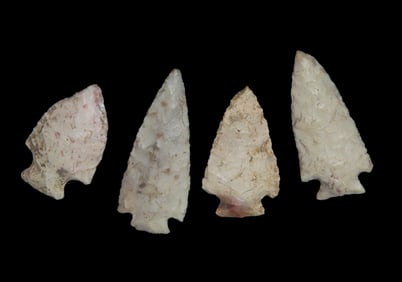 Group of 4 small Table Rock Pts, found in Missouri
