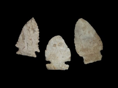 Group of 3 Archaic Pts,found in Fulton Co., Illinois