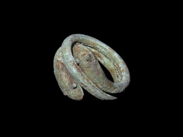 1" Pre-Columbian Tairona Tumbaga Copper Alloy Snake Effigy Ring