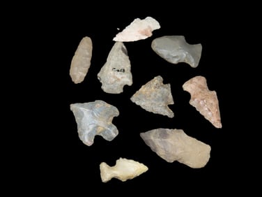 Collection of Arrowheads Midwest, EX Gary Noel