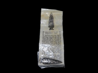 1 7/8" Unique Metal Cast Arrowhead with Dowment
