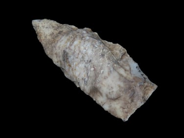 3 3/8" Archaic Blade, found in Calhoun Co., Illinois, Ex Steve Manos Collection