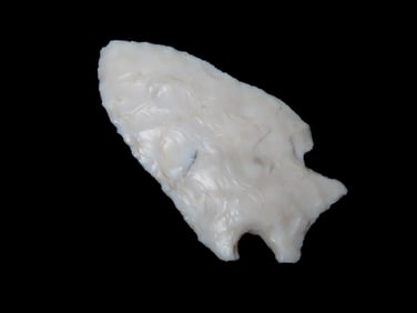 2 1/8" Apple Creek, Missouri, Crecent Chert, Ex Walt McIntire Collection