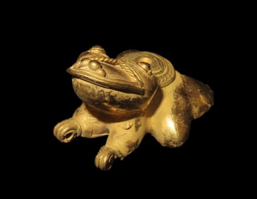 1 5/8" Gold/ Copper Alloy Pre Columbian Tairona Tumbaga Sitting Frog Figureen Pendant