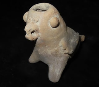 3 1/4" Pre-Columbian Pottery  Parrot Effigy Vessel, found in South America
