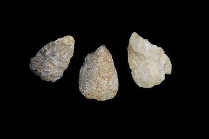Lot of 3 Triangular Pts., found by Adam Sisler & Family in Keokuk Co., Iowa