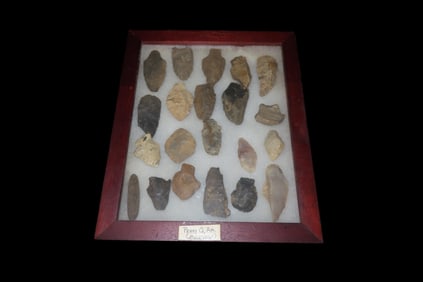 11 1/4" x 9 1/4" Frame of Perry Co., Arkansas Arrowheads