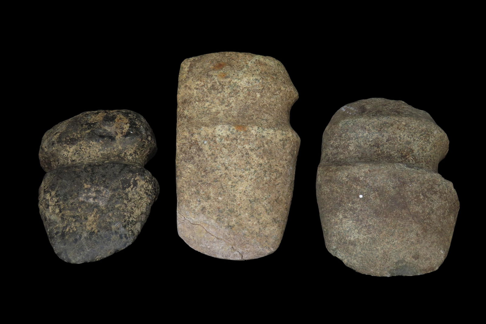 Lot of 3 Axes, Ex Jerry Maloney Collection, Eaton, Ohio. Jerry had a shop in Webbâ€™s Antique Mall i (1 of 3)