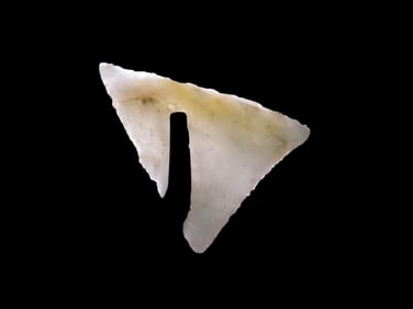 1 3/4" Quartz Madison Triangle Pt.