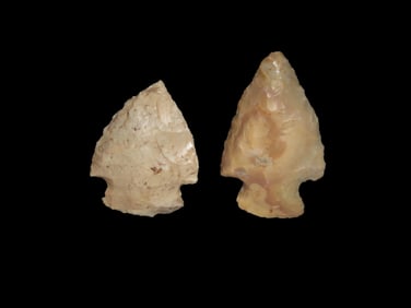 Set of Hopewell Pts, found in Illinois