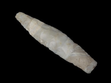 3 7/16" Nebo Hill Heartbreaker, Gorgeouse Banded material, Native American Arrowhead