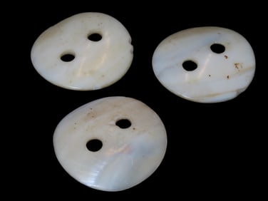 1 7/8" dia. Shell Buttons