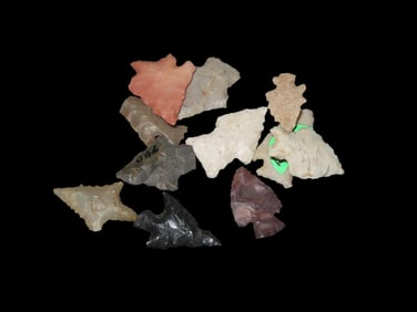 Small Collection of Kentucky/Tennessee Bird Points, Fort Ancient Triangles