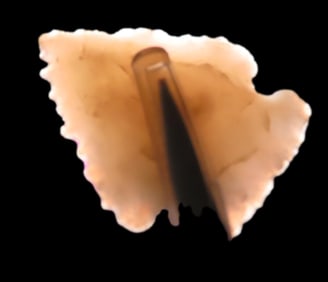 15/16" Caracara, Nice Translucent/Serrated, Louisiana