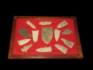 Framed Arrowheads