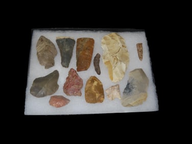 6" X 8" Frame of Midwest Arrowheads