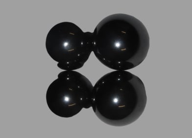 Magnetic Hematite Stress Relief Balls 4 Count