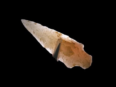 2 3/8" Quartz Stemmed Arrowhead North Carolina