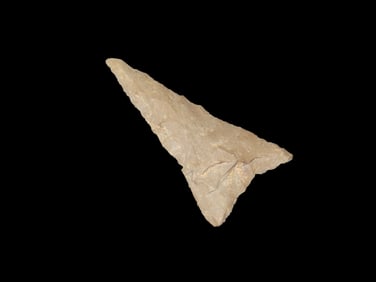 1 1/2" Triangular Point, From Fox Field Kentucky, Ex Walt McIntire