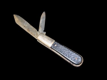 3 5/8" Antique Pocket Knife Barlow