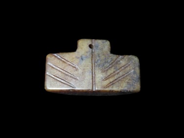 1 5/8" Jade Hong Shan Culture Pendant