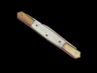 2.5" Antique Pocket Knife, German Pearl Handle