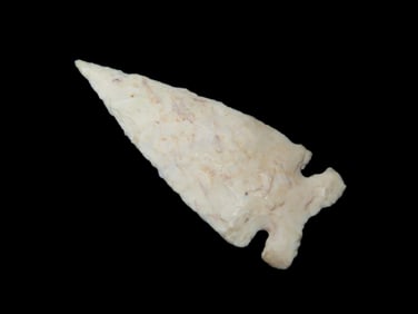 1 1/4" Extremely fine birdpoint found in Illinois