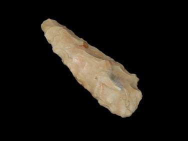 4 5/16" Woodland Point Found by Geoff Sandt in St. Louis Co. Missouri, Known as the Rockhunter on