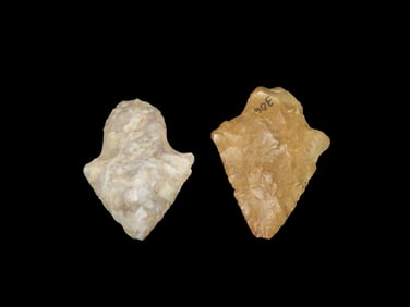 Grouping of 2 Arrowheads