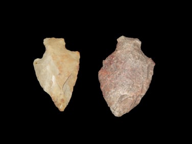 Grouping of 2 Arrowheads
