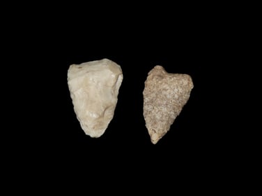 Grouping of 2 Arrowheads