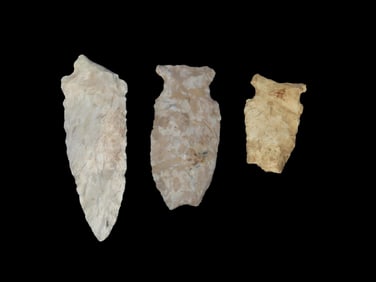 Grouping of 3 Arrowheads
