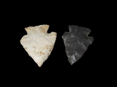 Grouping of 2 Arrowheads