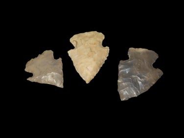 Grouping of 3 Arrowheads