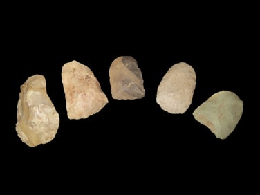 Grouping of 5 Arrowheads