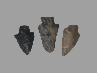 Grouping of 3 Arrowheads