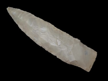 4 5/16" x 1 1/8" Knife(weak stemmed), Dickey COA, found in Stewart Co., Tennessee, Ex Jerry Dickey,