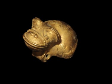1 3/8" x 1 1/4" Pre Columbian Tairona Tumbaga Sitting Toad Effigy Figurine Pendant Made From