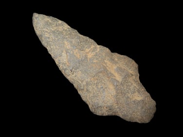 3 3/8" x 1 3/8" Gary Point Made Of Rhyolite Arkansa EX: Heike Collection