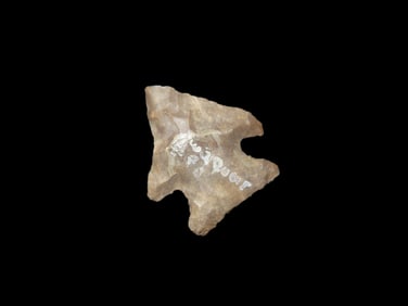 1" x 15/16" Oley Pt, found at The Beaver Site on the Marvin Farm in Attleboro, Massachusetts. Ex